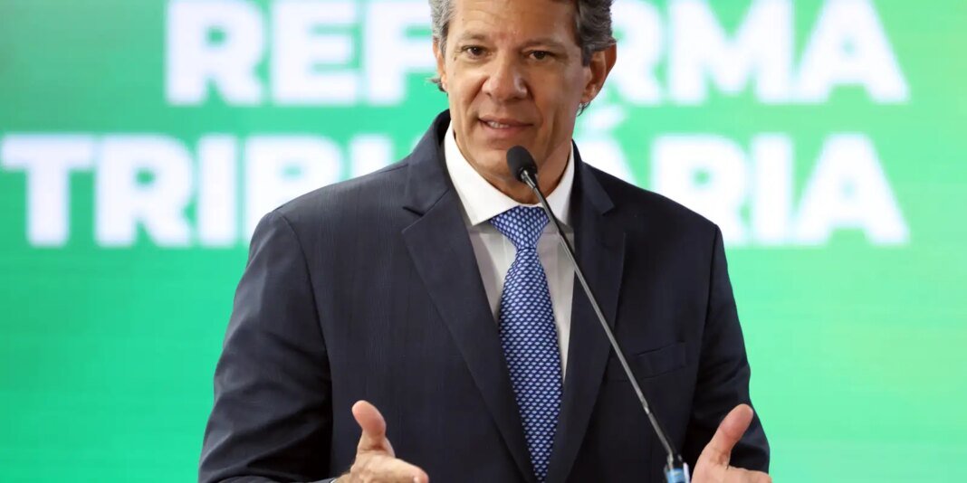 Haddad Propõe Nova Abordagem para Benefícios Sociais no Brasil