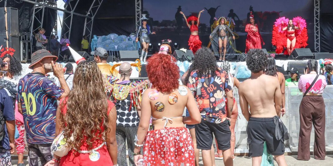 Bloco do Amor Promove Carnaval Inclusivo e Sem Preconceitos em Brasília