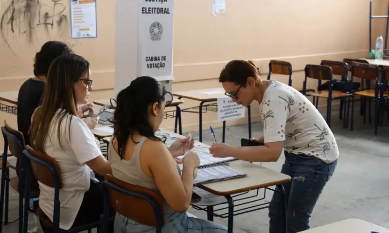 Quem não votou no 1º turno pode votar normalmente no 2º turno