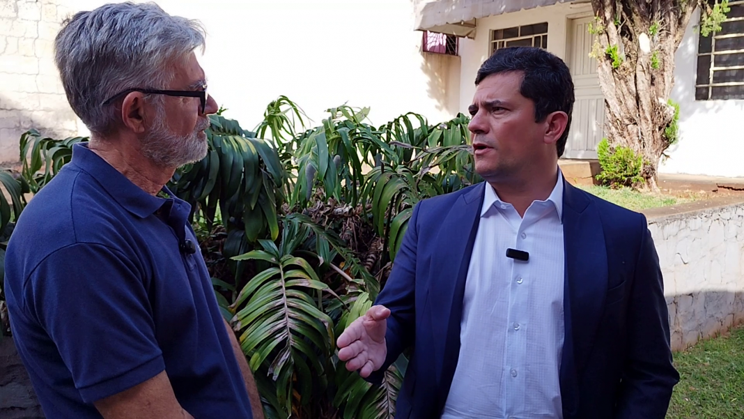 Pré-candidato ao Senado Sérgio Moro visitou Cambé na tarde de quinta-feira (21/07) Pré-candidato ao Senado Sérgio Moro visitou Cambé na tarde de quinta-feira (21/07)