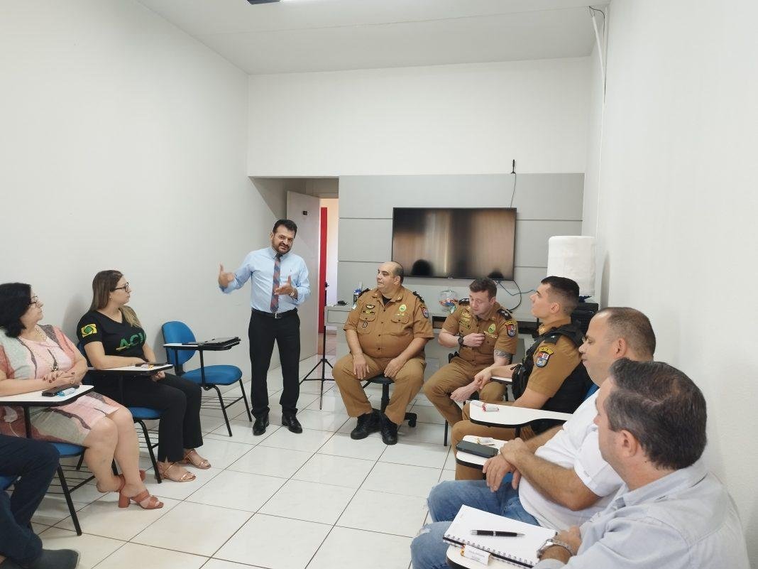 Parceria entre a ACIC e a Polícia Militar busca aprimorar a segurança pública em Cambé