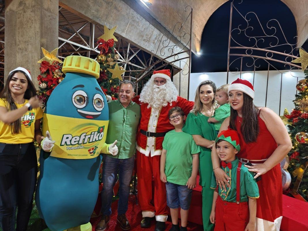Chegada Triunfal do Papai Noel em Cambé Inicia Celebrações de Natal Especial