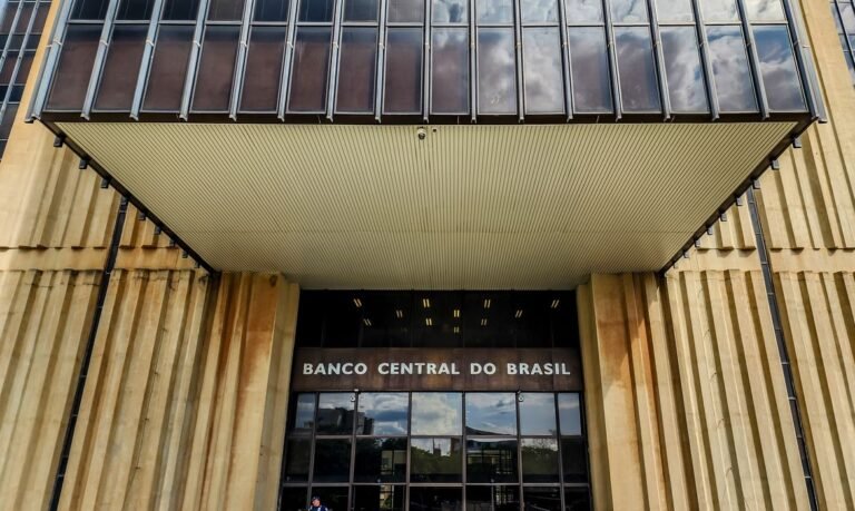 Banco Central reduz previsão do PIB do Brasil para 1,8% em 2026