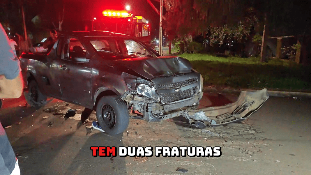 Grave acidente de trânsito no Jardim Santo Amaro deixa motociclista ferido em Cambé