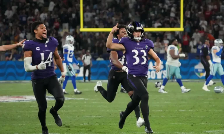Baltimore Ravens vencem Dallas Cowboys no Maracanã com chute no último segundo