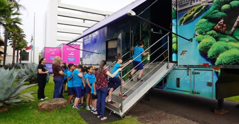 Expedição do Conhecimento leva educação ambiental interativa a alunos de Londrina