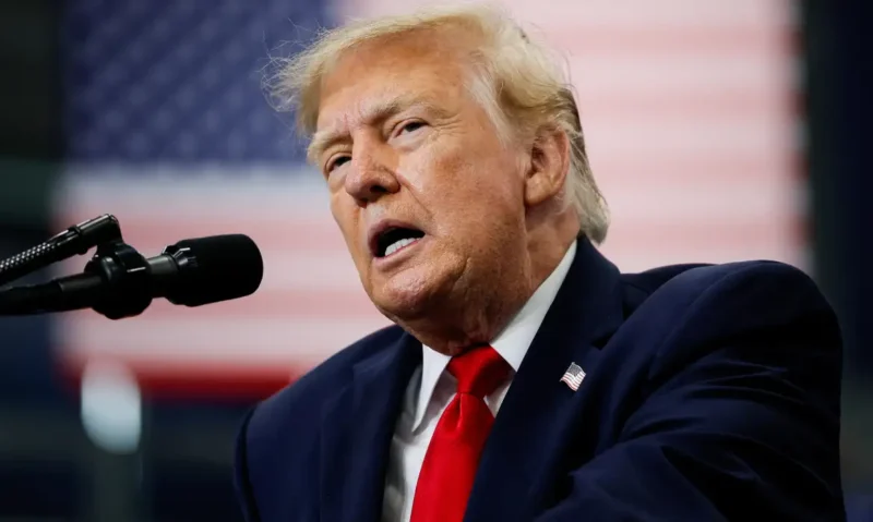 Trump anuncia início de exploração de petróleo na Groenlândia