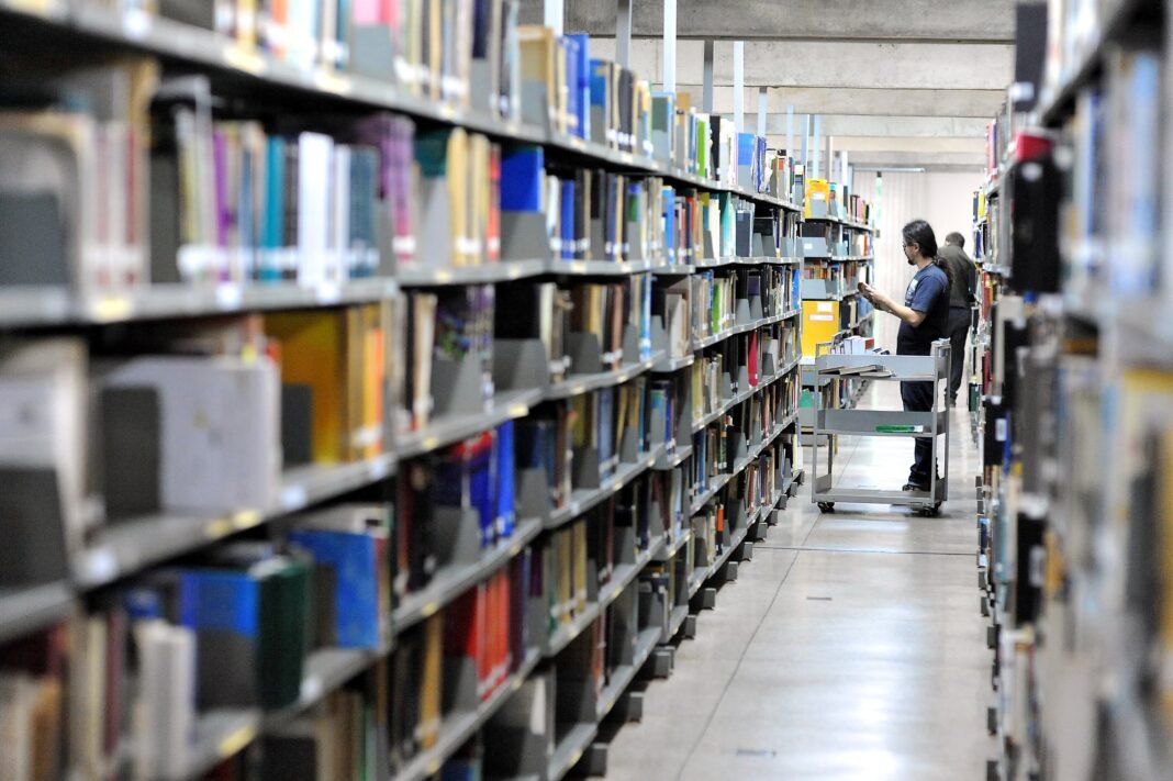 UEL e UEM Promovem VI Encontro de Bibliotecas Universitárias no Paraná