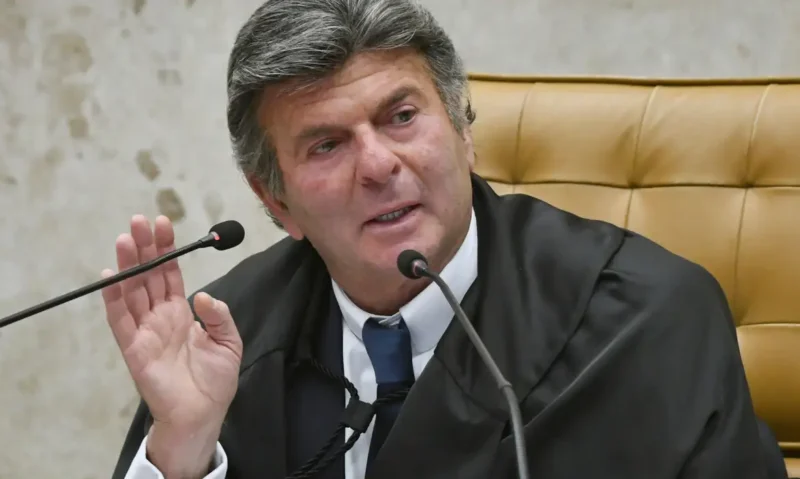 Fux suspende decisão que mantinha posts sobre Nossa Senhora Aparecida