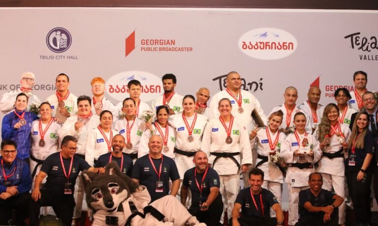 Brasil conquista bronze nos mundiais paralímpicos de judô e triatlo