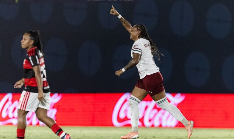 Fluminense vence Flamengo e sai na frente na Copa do Brasil Feminina