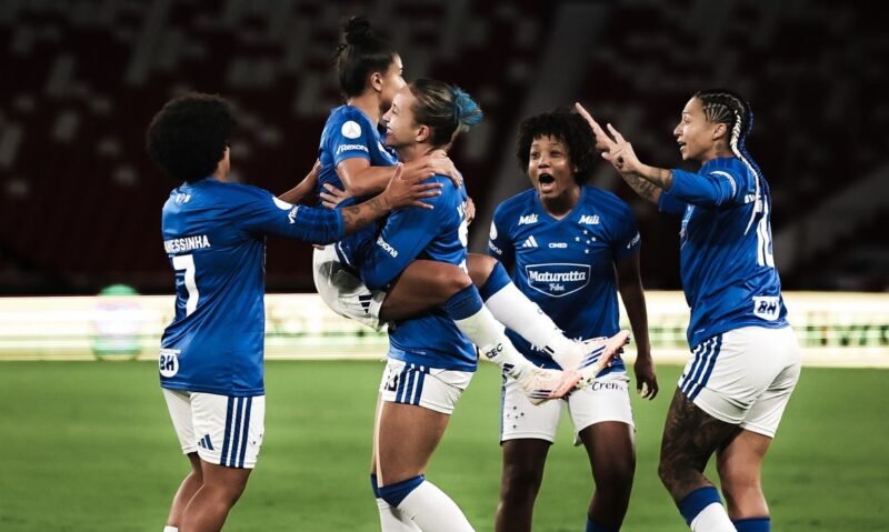 Cruzeiro supera altitude e estreia com vitória na Libertadores Feminina