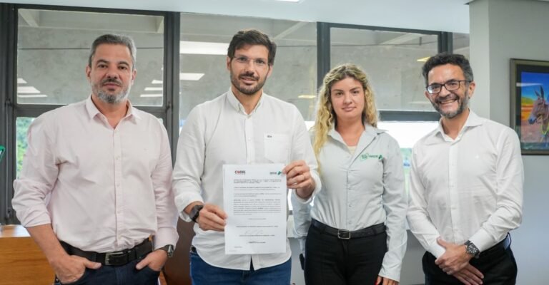 Codel e BRDE firmam parceria para facilitar crédito a empresas de Londrina