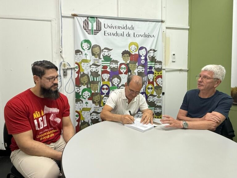 Professor alemão sugere novo currículo modular para Educação Física na UEL