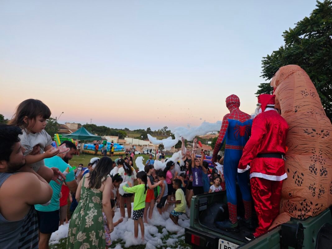 Festa Comunitária reúne crianças e famílias no Jardim Morumbi em Cambé