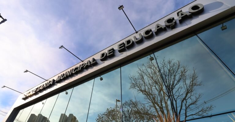 Londrina inicia formação para futuros gestores escolares da rede municipal