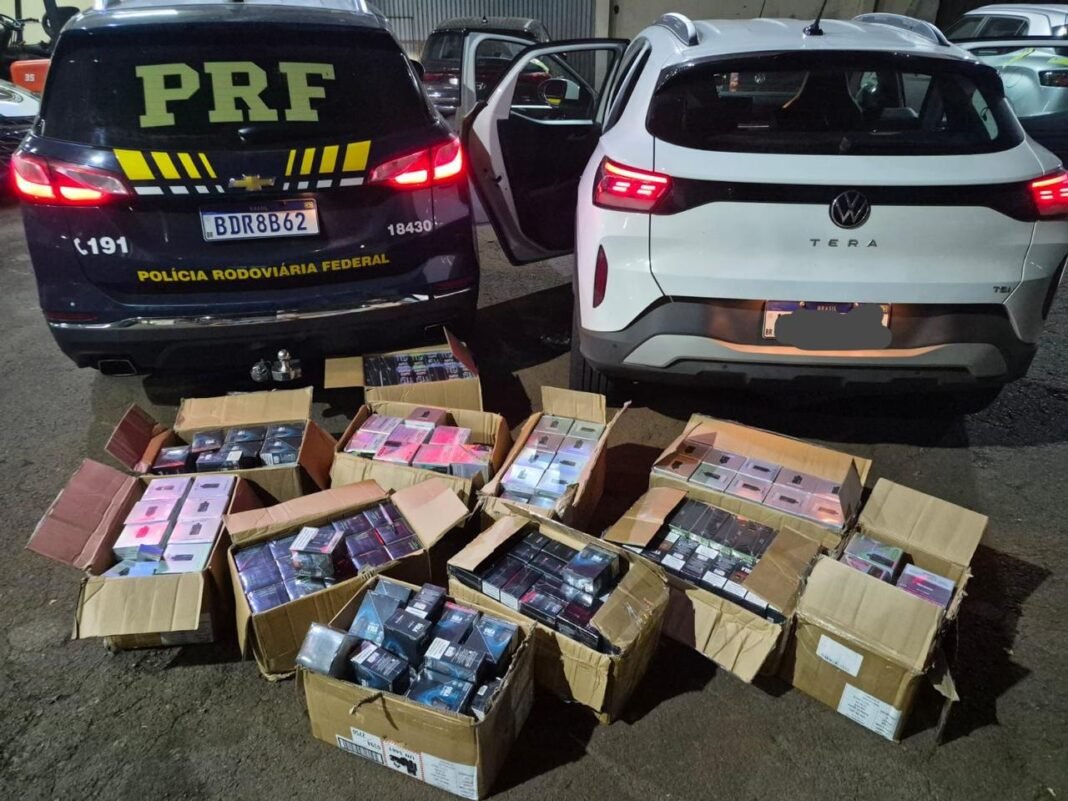 PRF prende em Cambé homem por contrabando de cigarros eletrônicos
