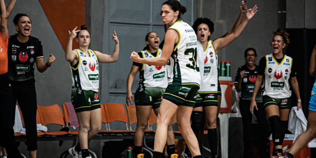 Unimed Campinas Inicia Temporada da LBF com Vitória Sobre Sodiê Mesquita Unimed Campinas Inicia Temporada da LBF com Vitória Sobre Sodiê Mesquita