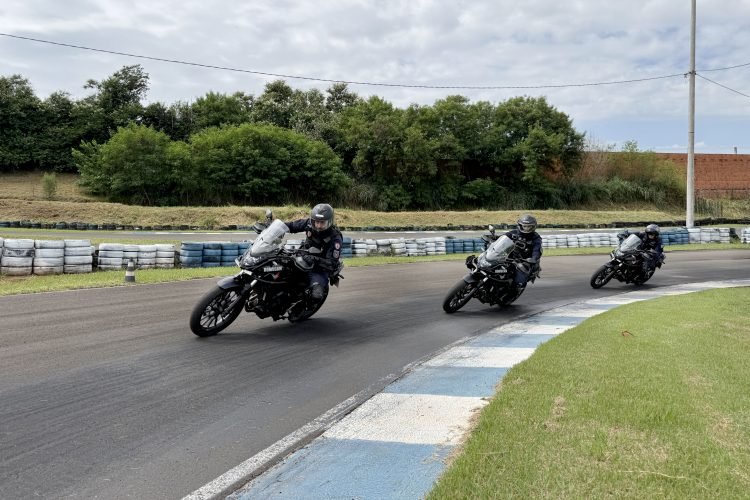 Capacitação Avançada da Guarda Municipal de Londrina com Cursos de Fuzil e Pilotagem Capacitação Avançada da Guarda Municipal de Londrina com Cursos de Fuzil e Pilotagem