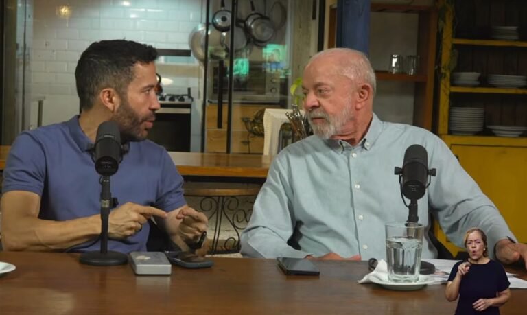 Lula incentiva idosos a votar em live com Janones e artistas