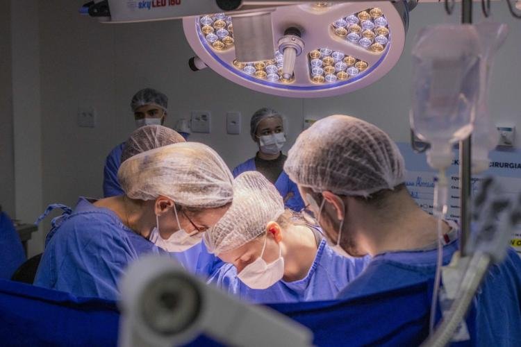 Paraná amplia atendimento a obesidade e soma mais de 9 mil cirurgias bariátricas