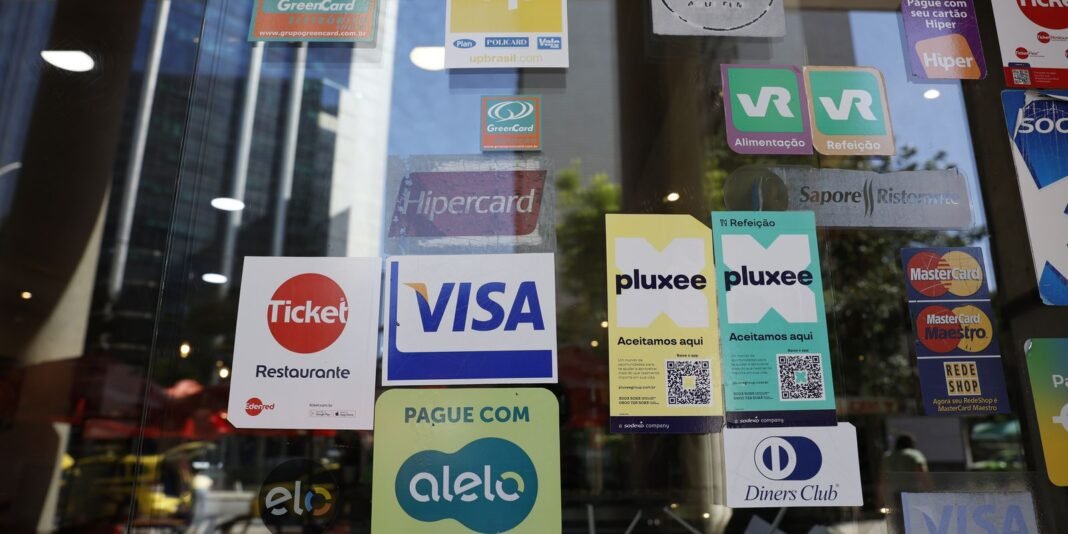 Justiça de SP Mantém Normas do Vale-Alimentação, Diz AGU