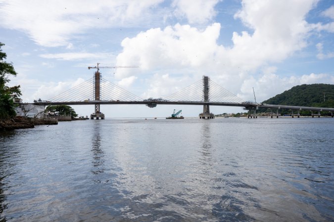 Instalação Final do Estai da Ponte de Guaratuba Está Prevista para o Fim do Mês