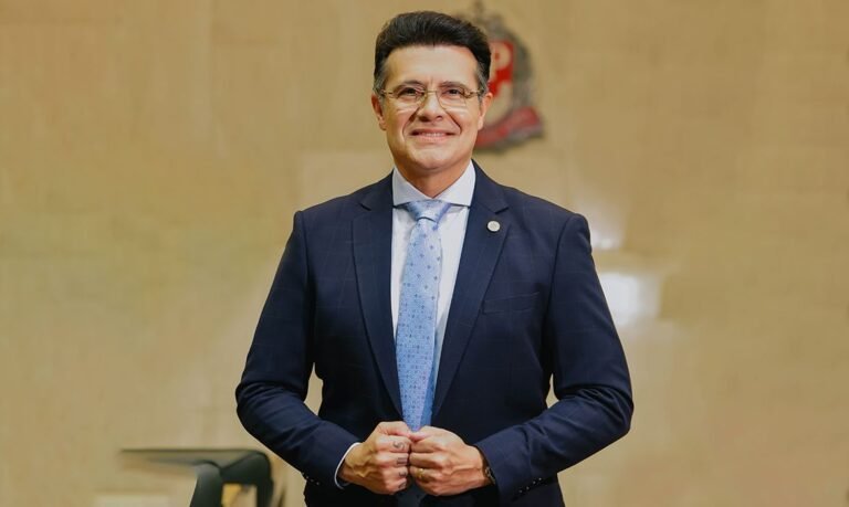 Deputado Marcelo Aguiar é detido após disparo de arma em bar de SP