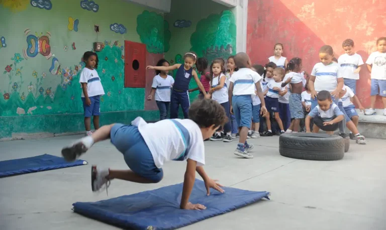 Escolas públicas têm até sábado para regularizar pendências com o FNDE