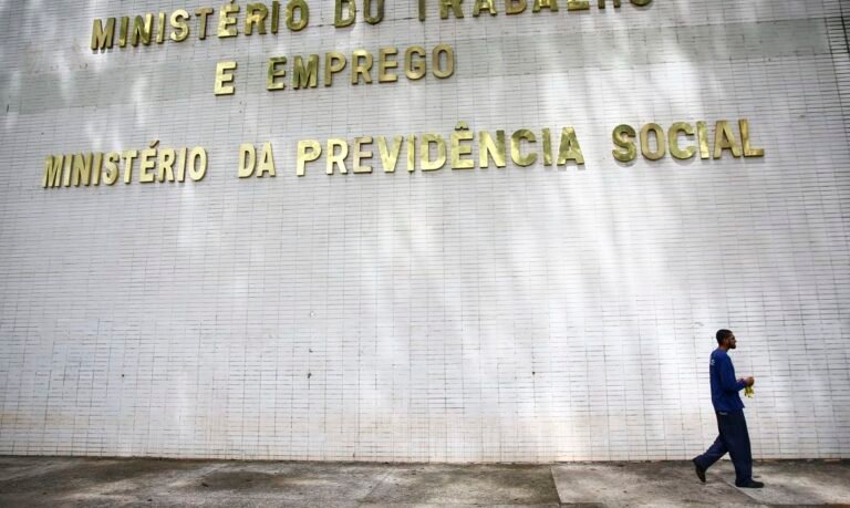 Denúncias de assédio eleitoral no trabalho somam 4,3 mil em três dias
