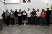 Projeto Parlamento Jovem leva estudantes à Câmara de Cambé