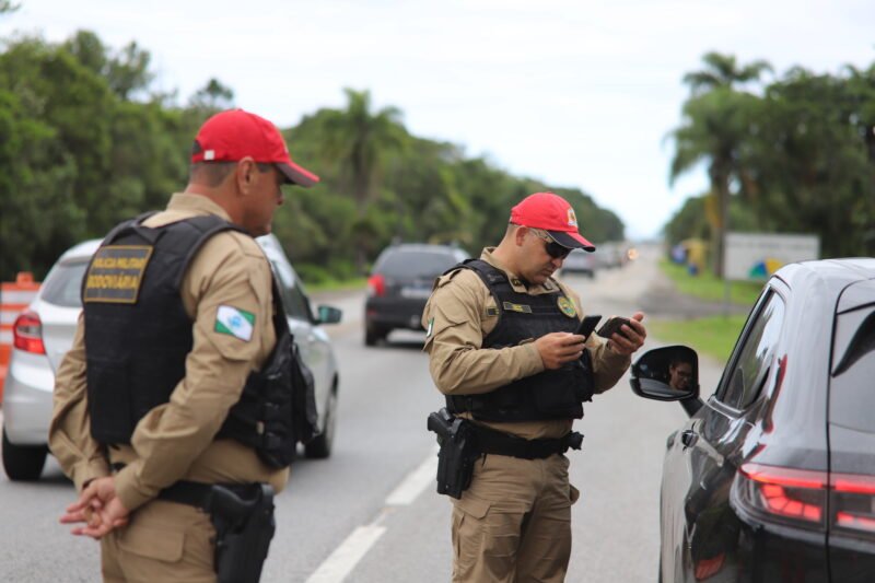 Acidentes caem 33% nas rodovias estaduais do Paraná no feriado