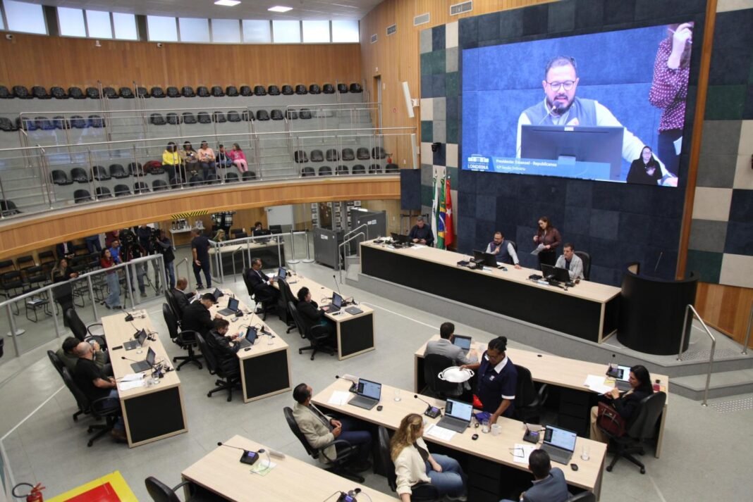 Câmara de Londrina Discute Programa de Lazer Infantil nas Férias