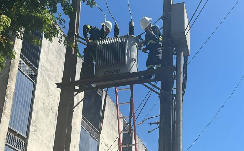 Manutenção no Transformador Afeta Energia na UPA Centro