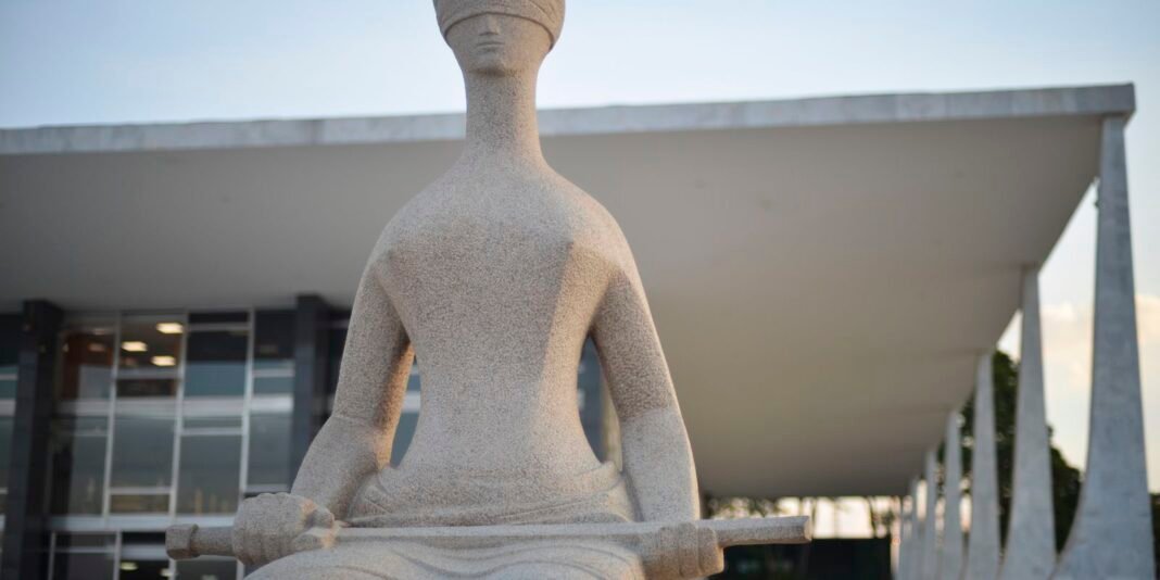 Supremo Tribunal Federal Condena Deputados do PL por Corrupção Passiva Supremo Tribunal Federal Condena Deputados do PL por Corrupção Passiva