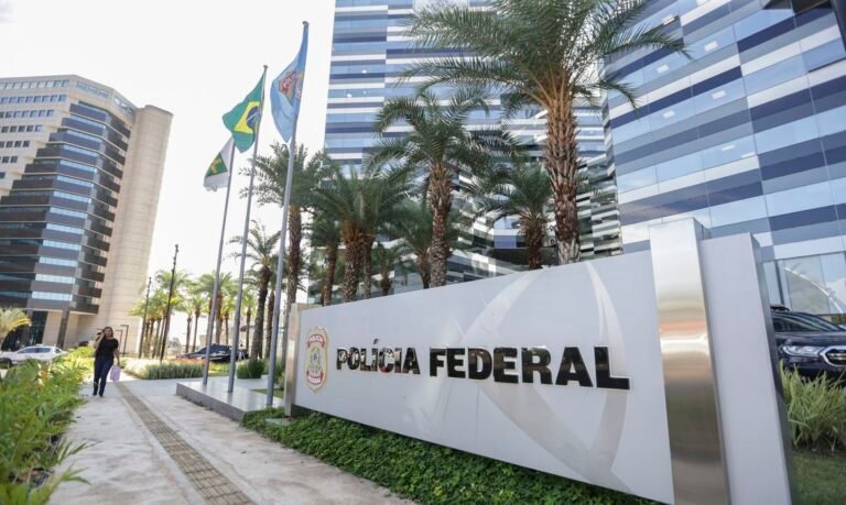 Polícia Federal prende 28 por crimes eleitorais em oito estados