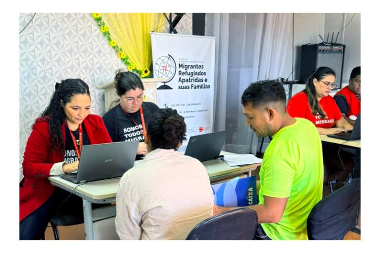Mutirão auxilia migrantes e refugiados na regularização de documentos em Londrina
