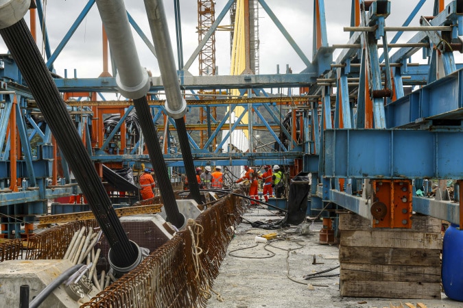 Paraná Inicia o Ano com Saldo Positivo de 18,3 Mil Empregos Paraná Inicia o Ano com Saldo Positivo de 18,3 Mil Empregos