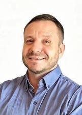 Foto oficial de VICTOR HUGO