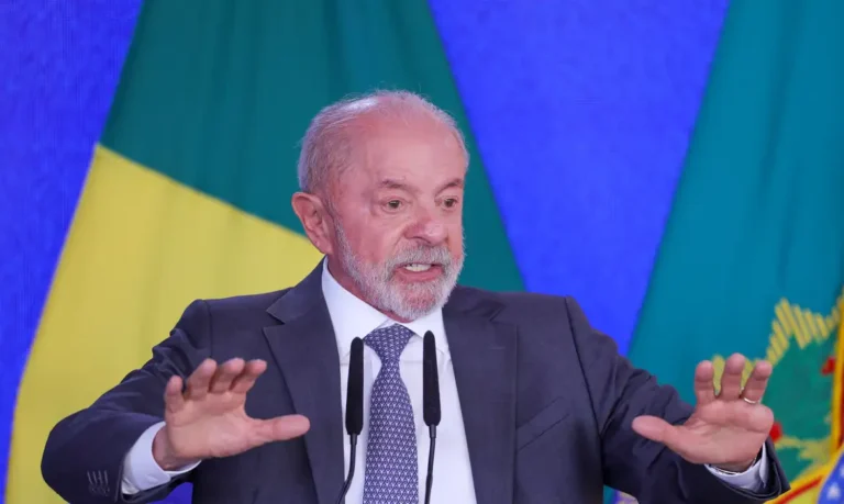 Lula propõe reduzir maioridade penal para crimes hediondos