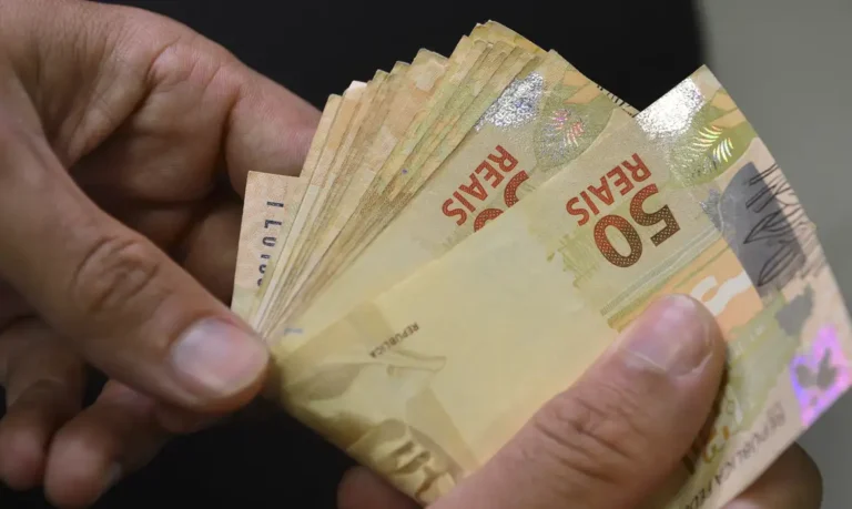 Desenrola 3.0: União vai comprar dívidas e repassar desconto ao consumidor