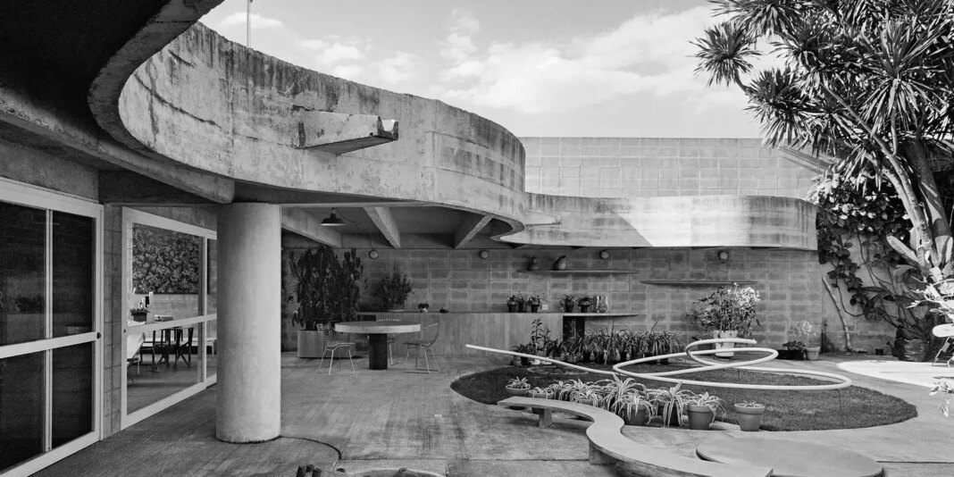 Casa-ateliê Tomie Ohtake inaugura exposição sobre Ruy Ohtake Casa-ateliê Tomie Ohtake inaugura exposição sobre Ruy Ohtake