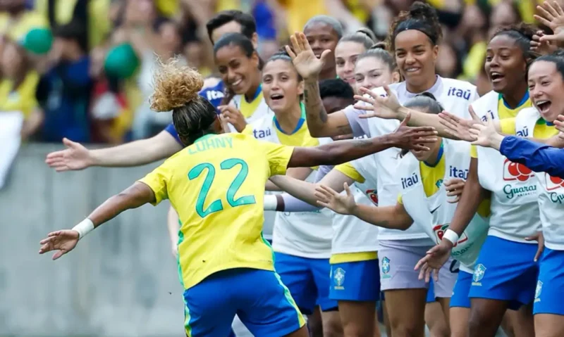 Brasil vence Argentina por 3 a 1 em amistoso no Beira-Rio