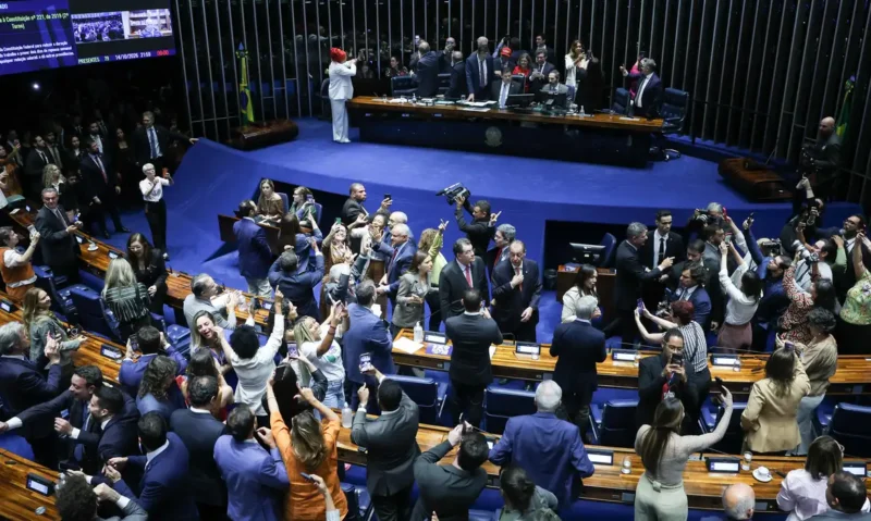 Fim da escala 6x1: imprensa internacional destaca vitória de Lula