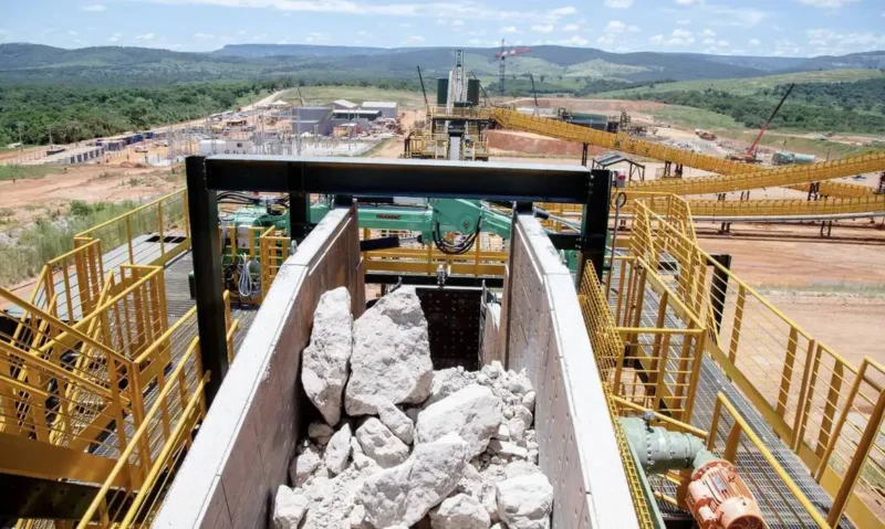 Minerais críticos geram mais de 129 mil empregos no Brasil em 2025