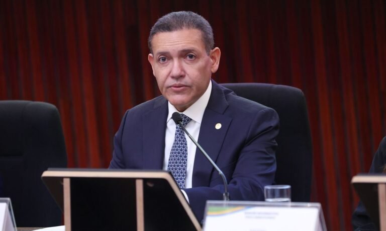 TSE suspende postagens ilegais contra Lula nas redes sociais