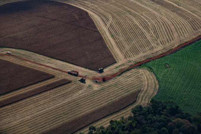 Crescimento do PIB do Paraná Supera Média Nacional em 2025 Crescimento do PIB do Paraná Supera Média Nacional em 2025