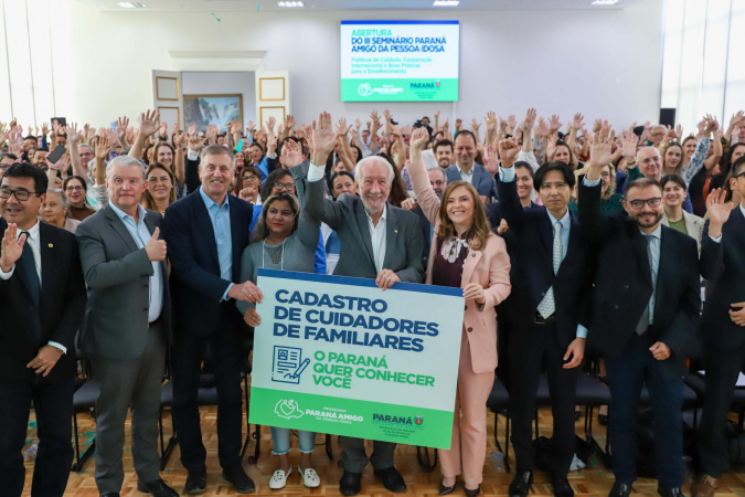 Paraná Inicia Cadastro do Cuidador para Fortalecer Apoio aos Idosos Paraná Inicia Cadastro do Cuidador para Fortalecer Apoio aos Idosos