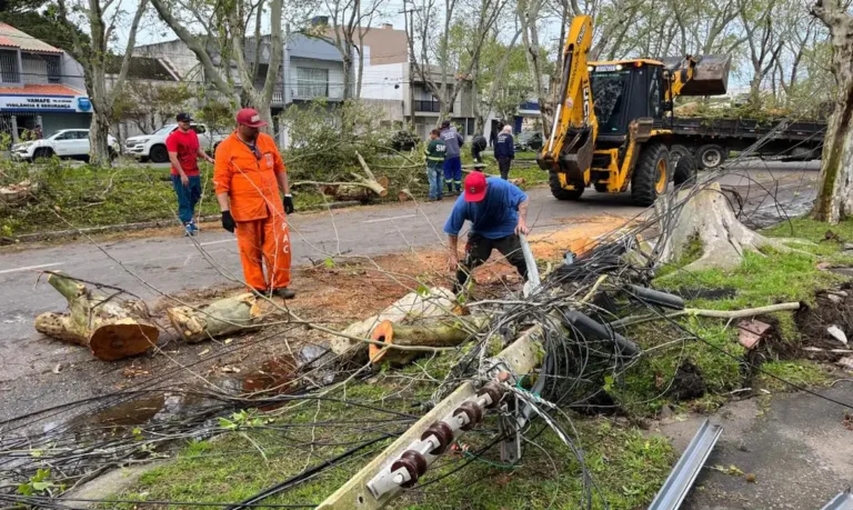 Temporais deixam mortos e mais de 527 mil afetados no RS